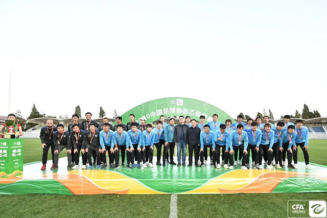 哈达迪致敬易建联：喜欢你的比赛享受与你对抗