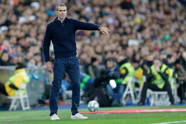 布伦森43分哈特24+13+8 尼克斯险胜步行者1-0